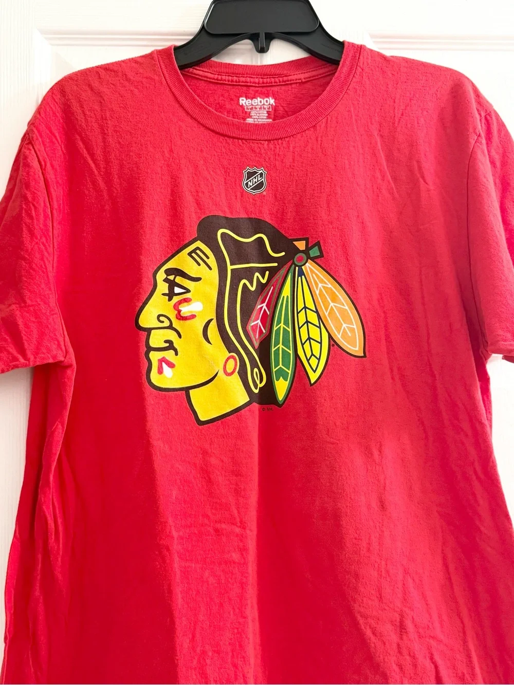 Reebok Chicago Blackhawks Patrick Kanes #88 Graphic Tee